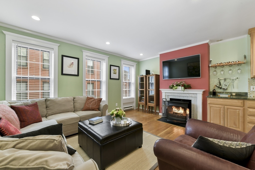 9 Fayette Street # 3