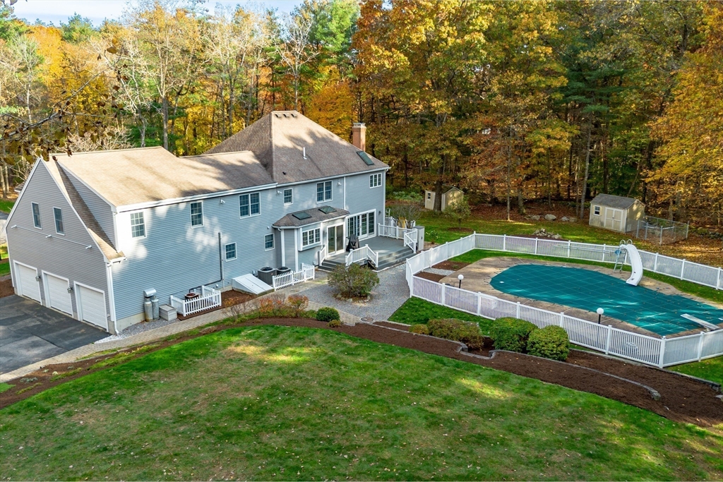 98 Nourse Road