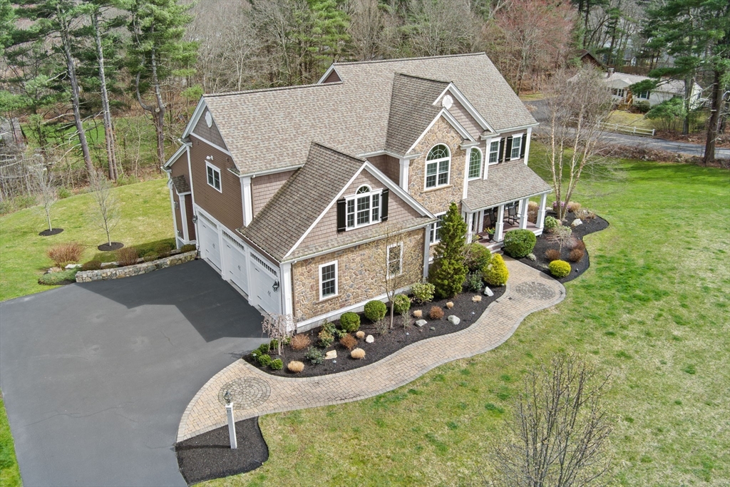 17 Applegate Rd