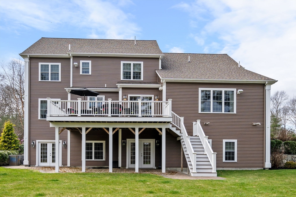 17 Applegate Rd