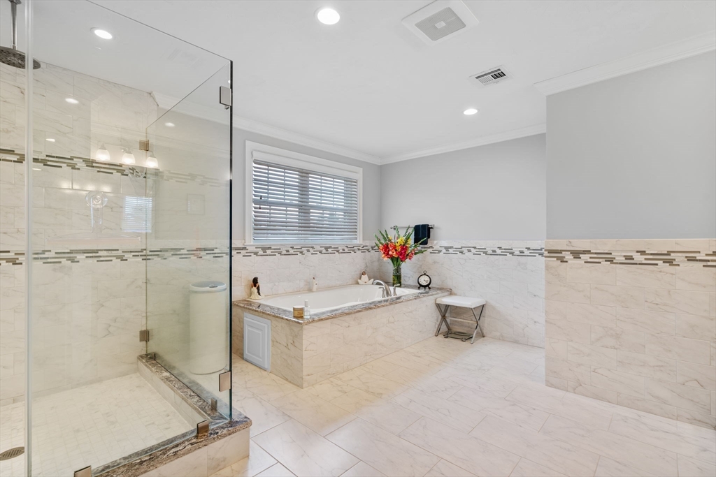 17 Applegate Rd