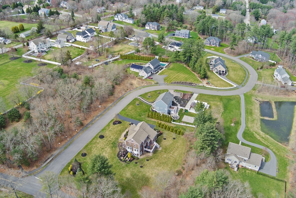 17 Applegate Rd