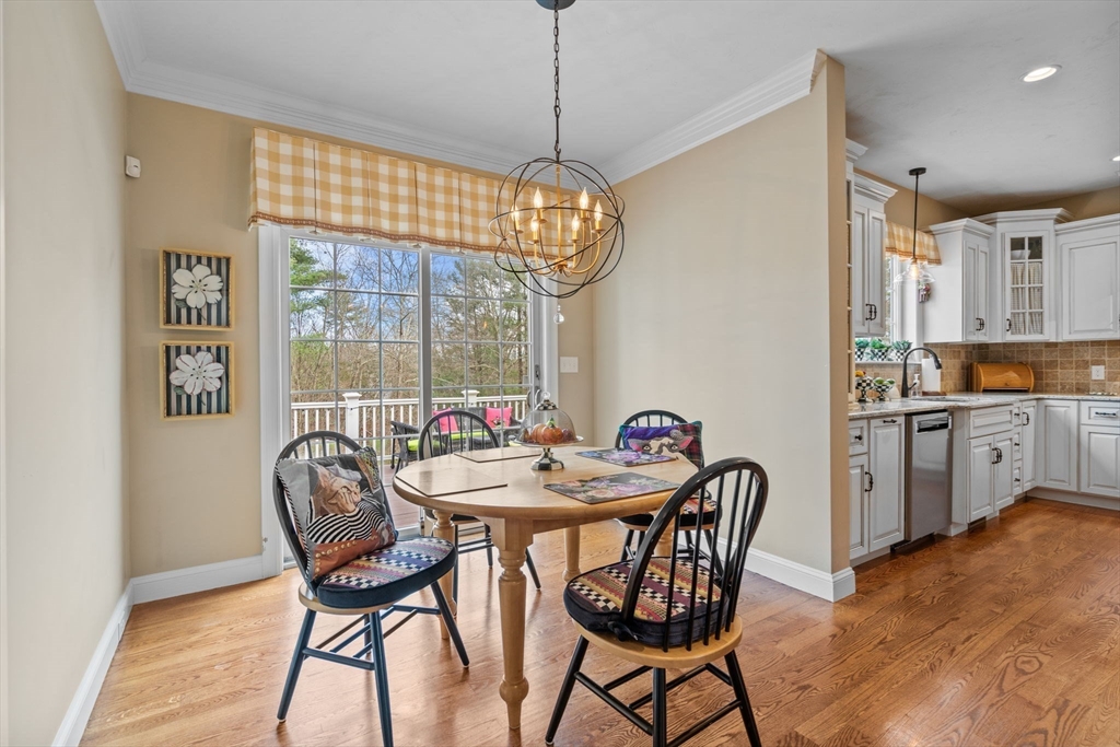 17 Applegate Rd