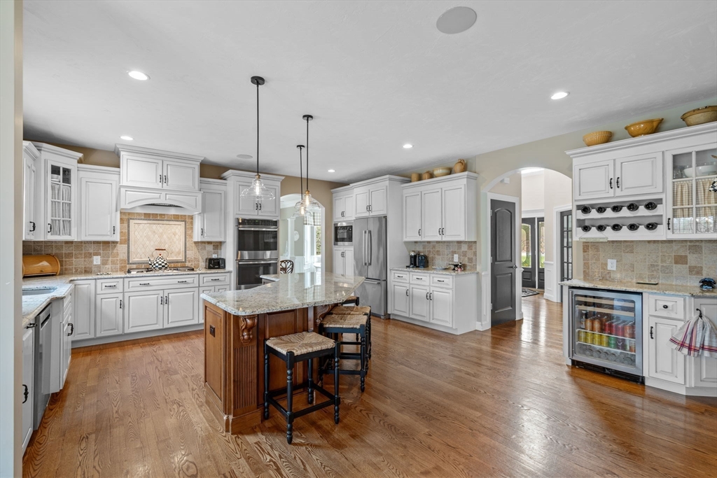 17 Applegate Rd