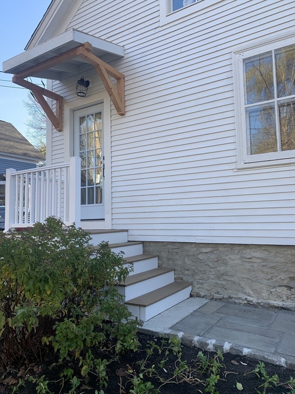 38 Willowdale Road