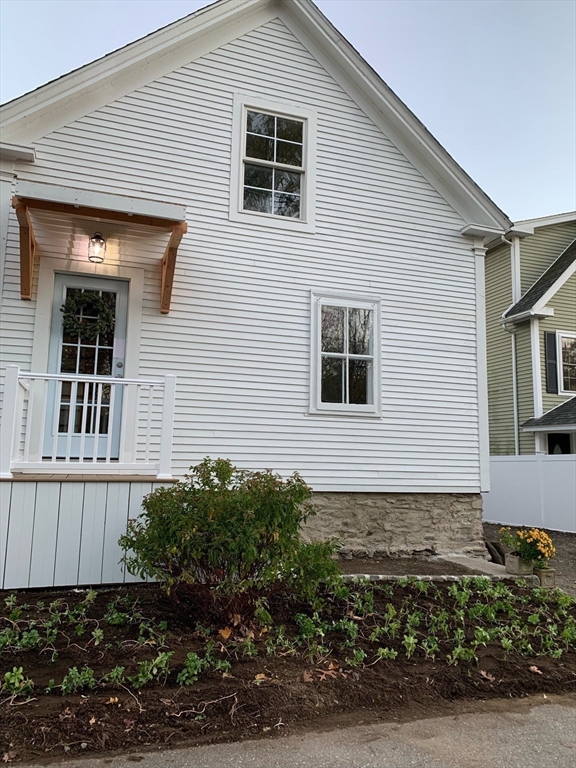 38 Willowdale Road