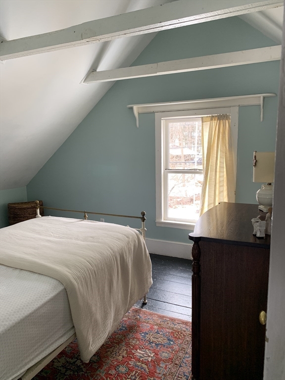 38 Willowdale Road
