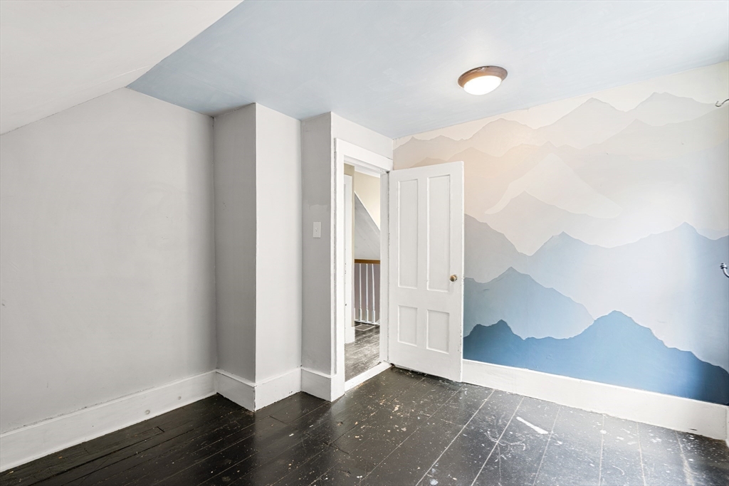 38 Willowdale Road