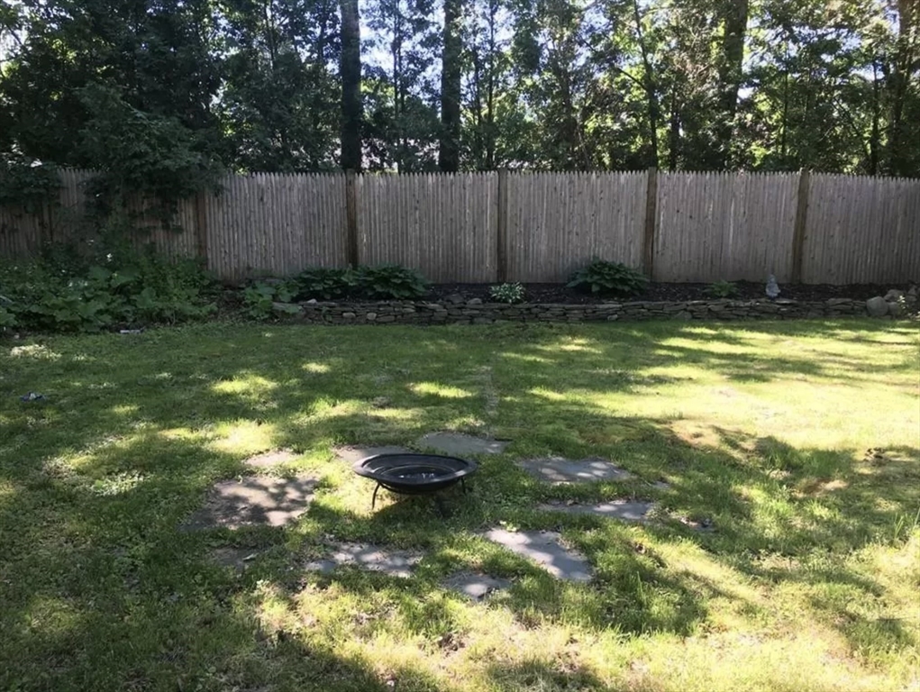 38 Willowdale Road