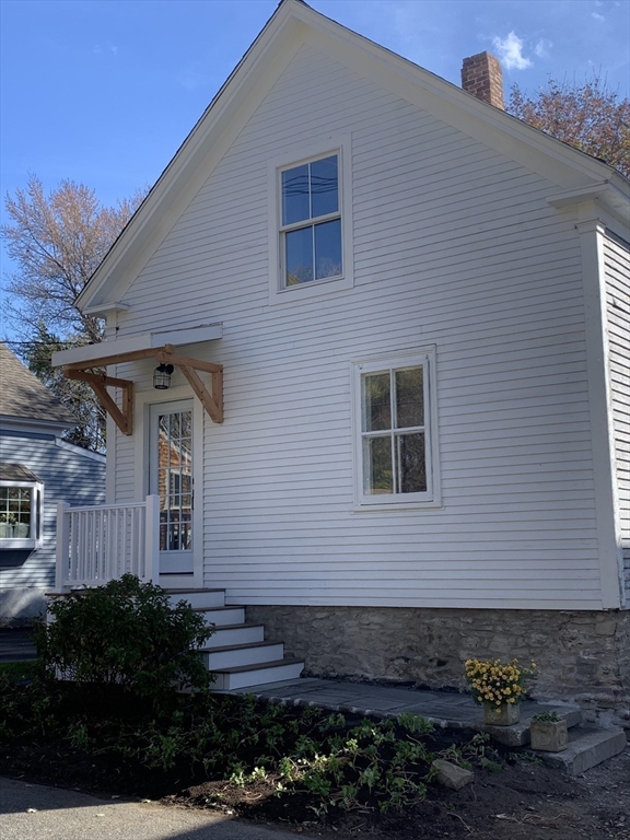 38 Willowdale Road