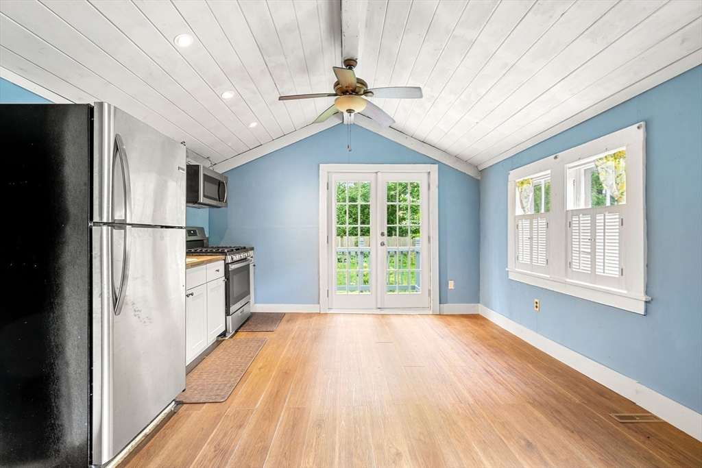 38 Willowdale Road