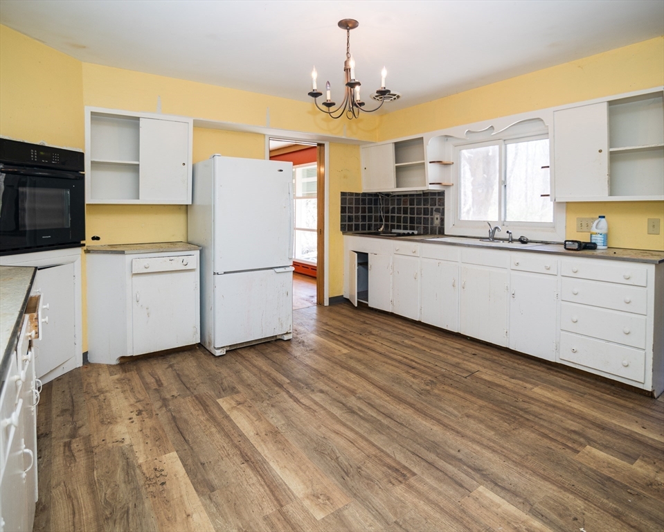 252 Thompson Road