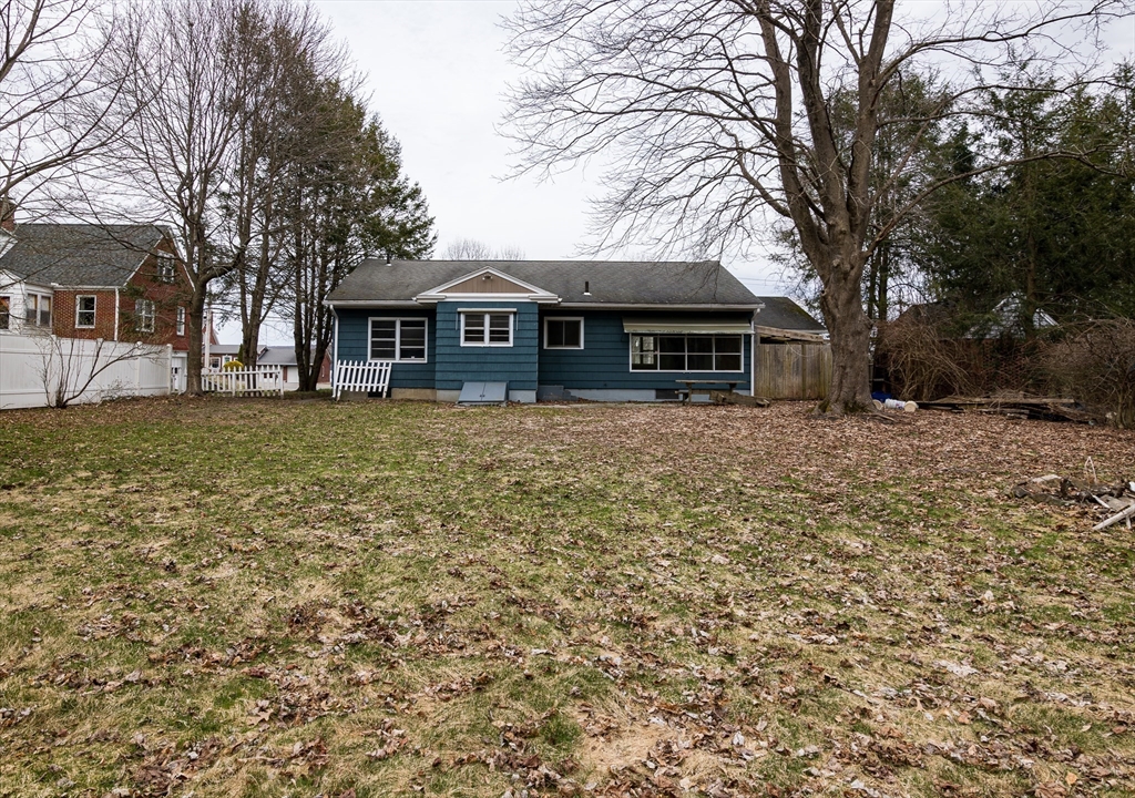 252 Thompson Road