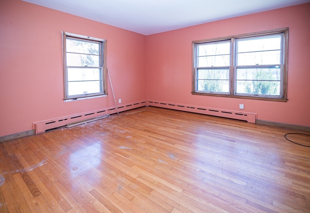 252 Thompson Road