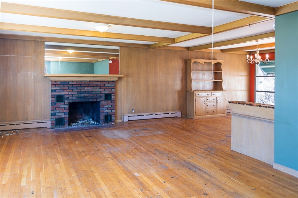 252 Thompson Road
