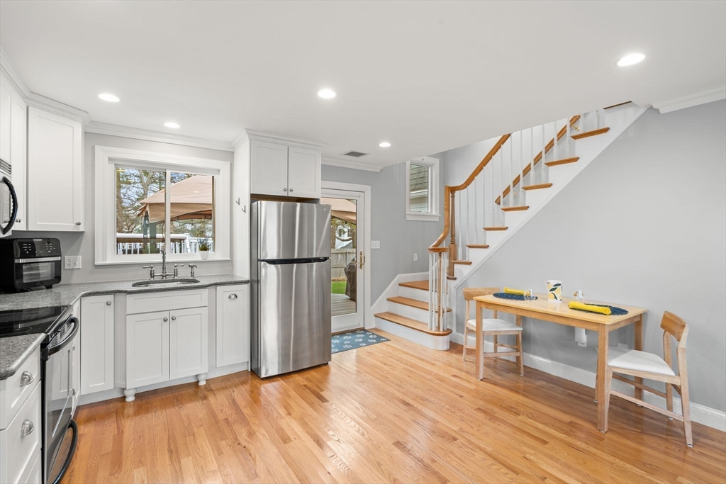66 Ellery Road