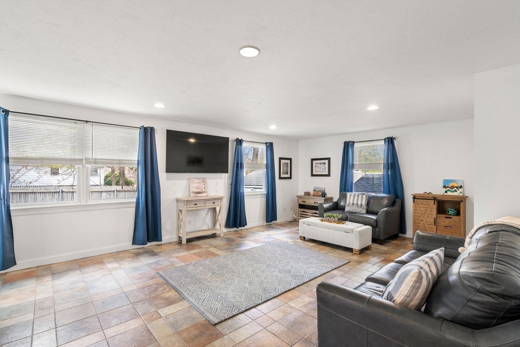 66 Ellery Road