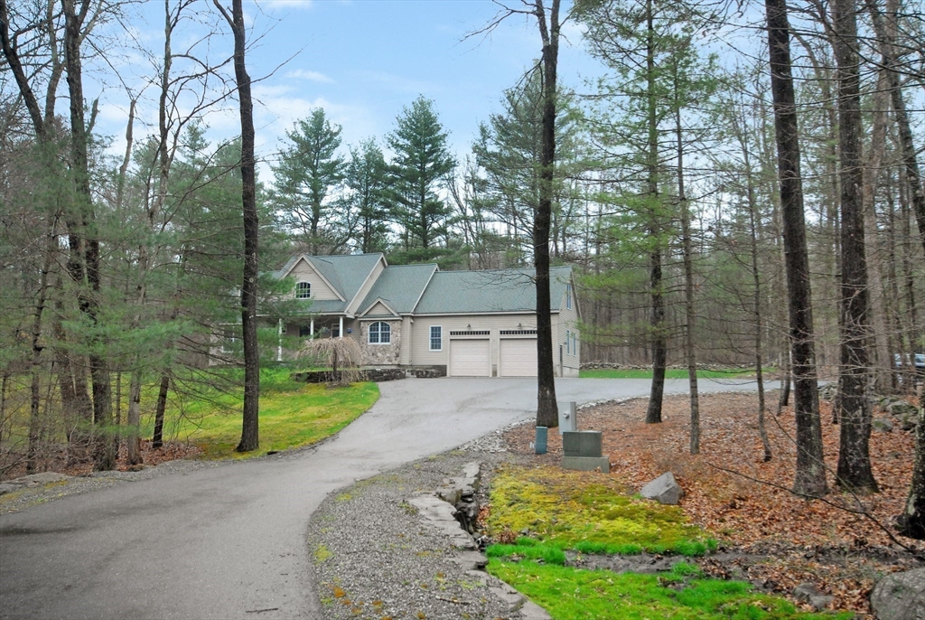 39 Boxboro Road