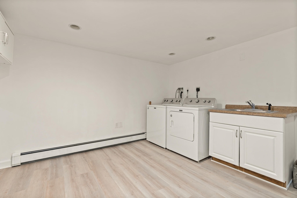 1079 Main Street