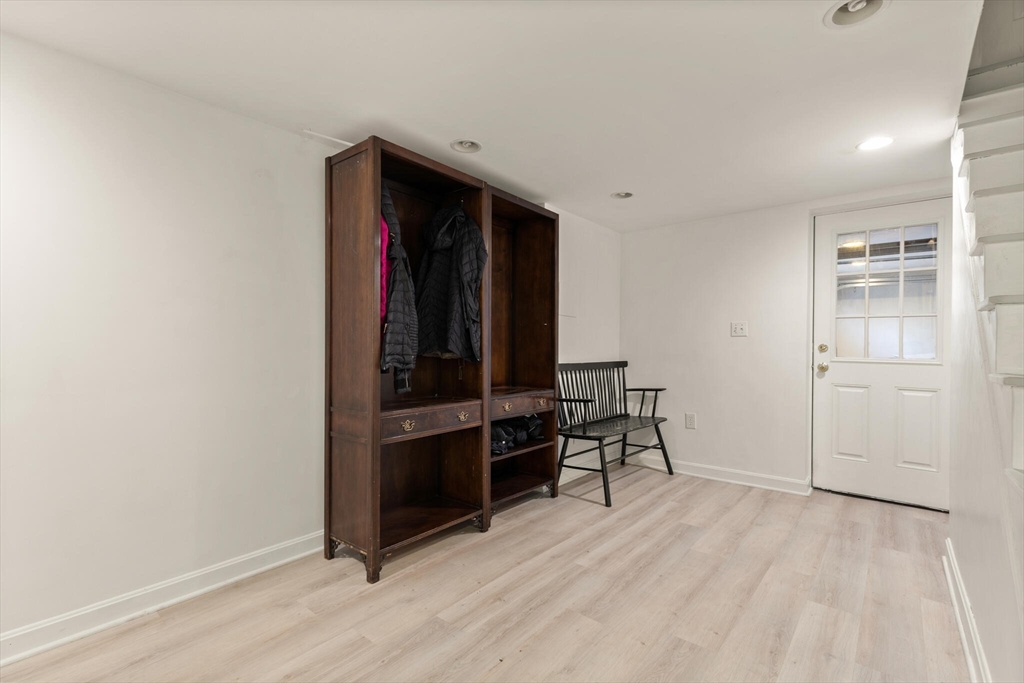1079 Main Street