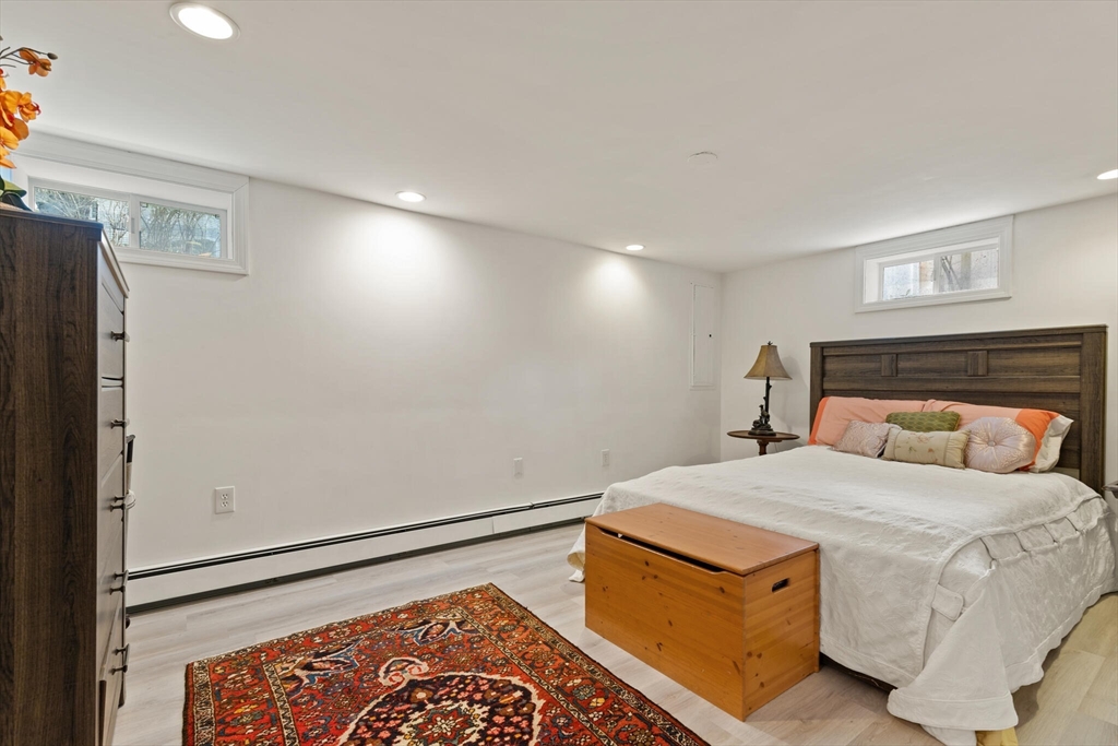 1079 Main Street