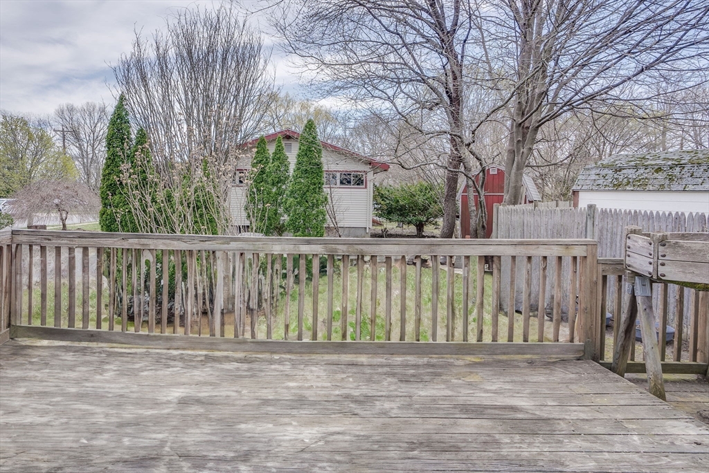 21 Sunrise Ave