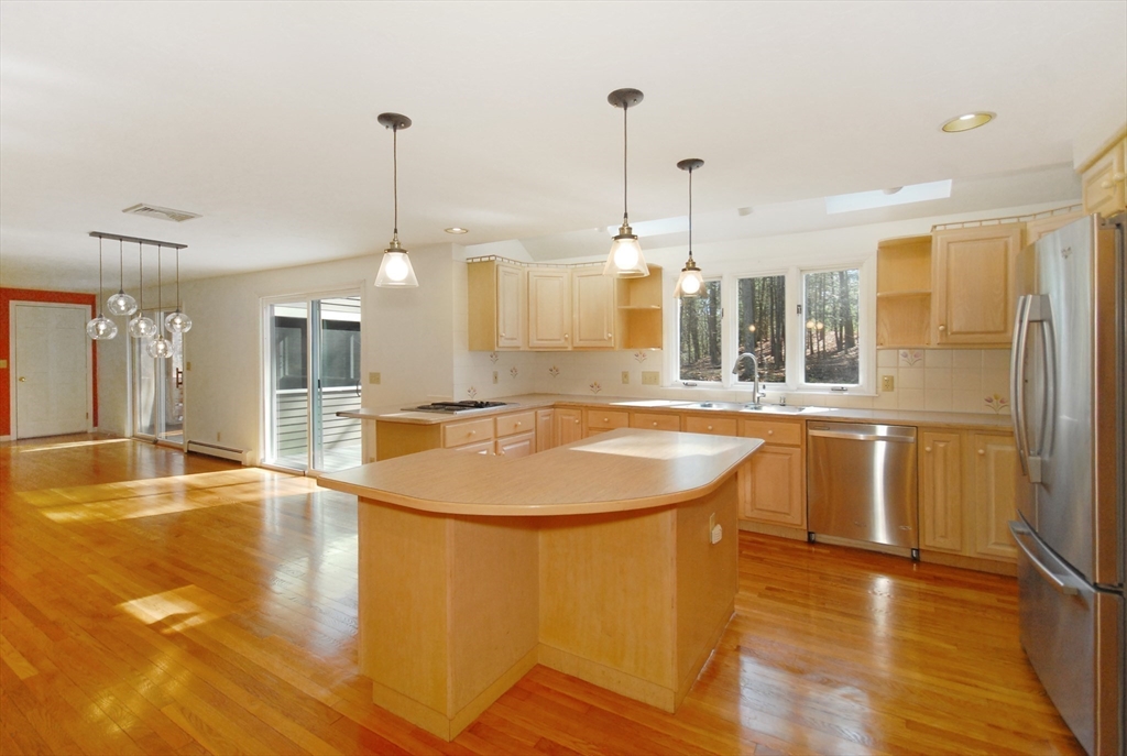 6 Assabet Crossing
