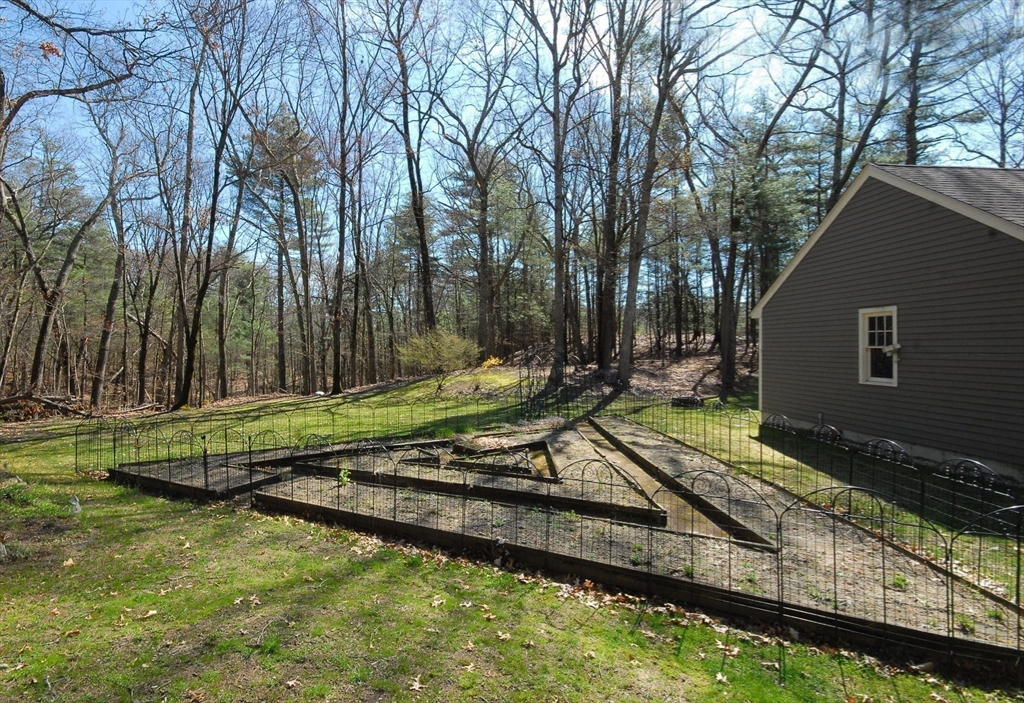 6 Assabet Crossing