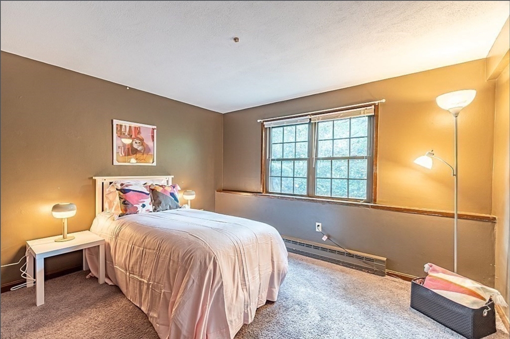 49 Spencer Rd # 16H