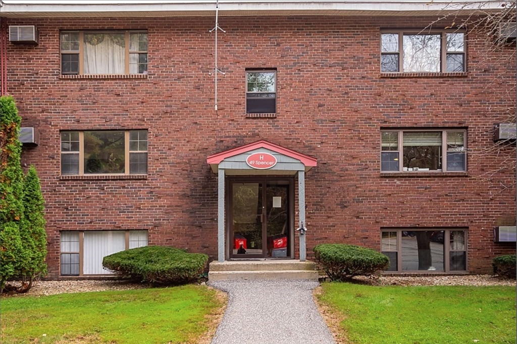 49 Spencer Rd # 16H
