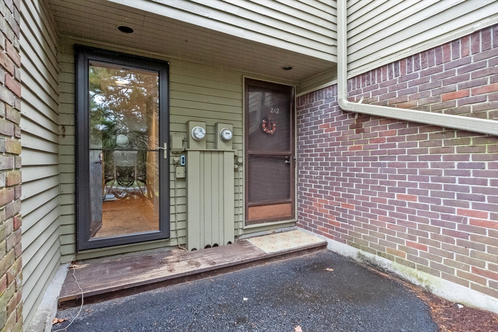241 Old Beaverbrook # 241