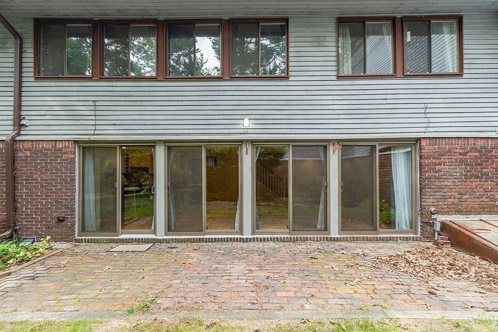 241 Old Beaverbrook # 241