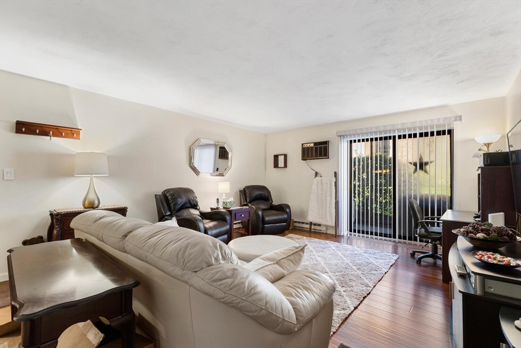 35 Washington St # 1