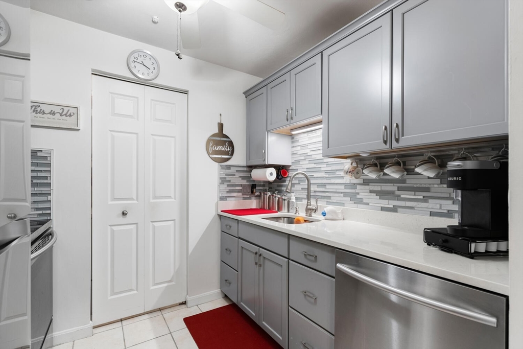 35 Washington St # 1