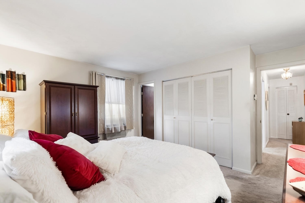 35 Washington St # 1