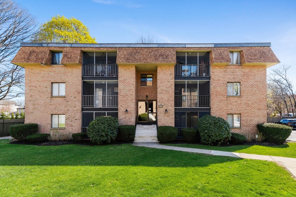 35 Washington St # 1