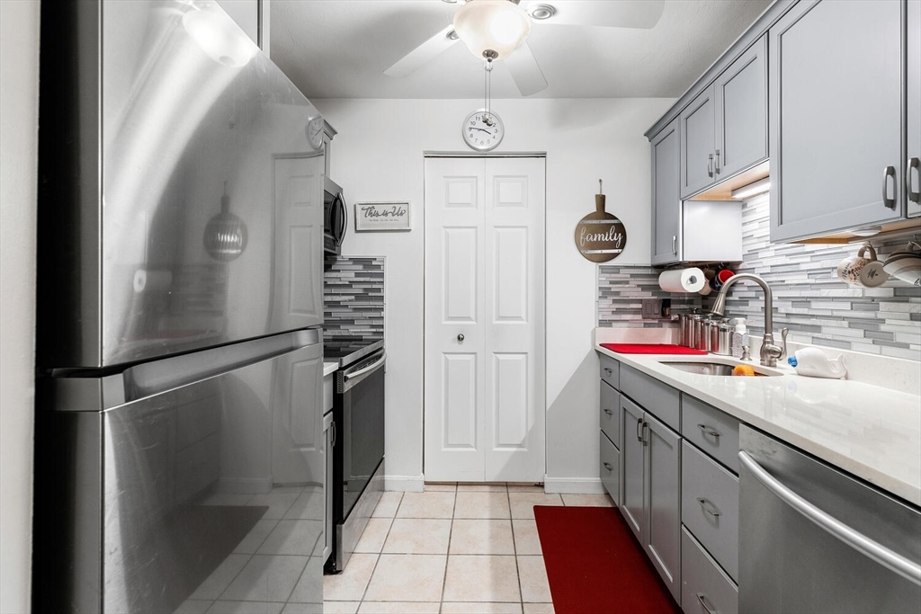 35 Washington St # 1