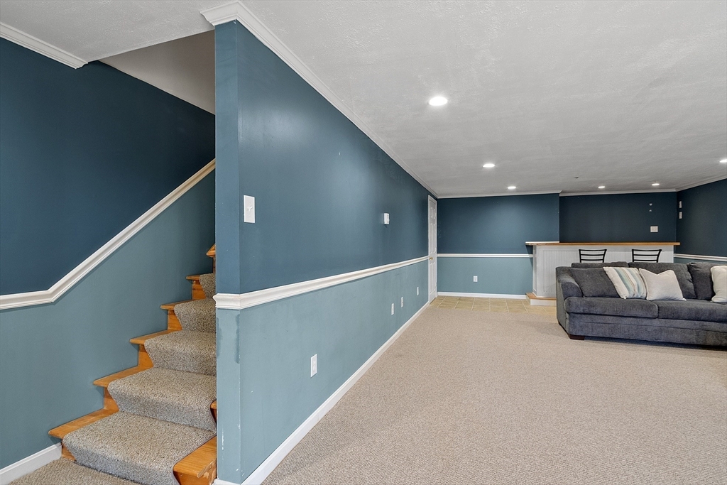 44 Constitution Drive # 43