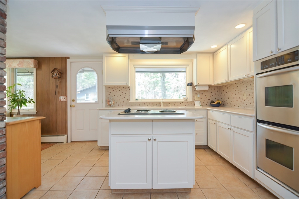 301 Taylor Rd