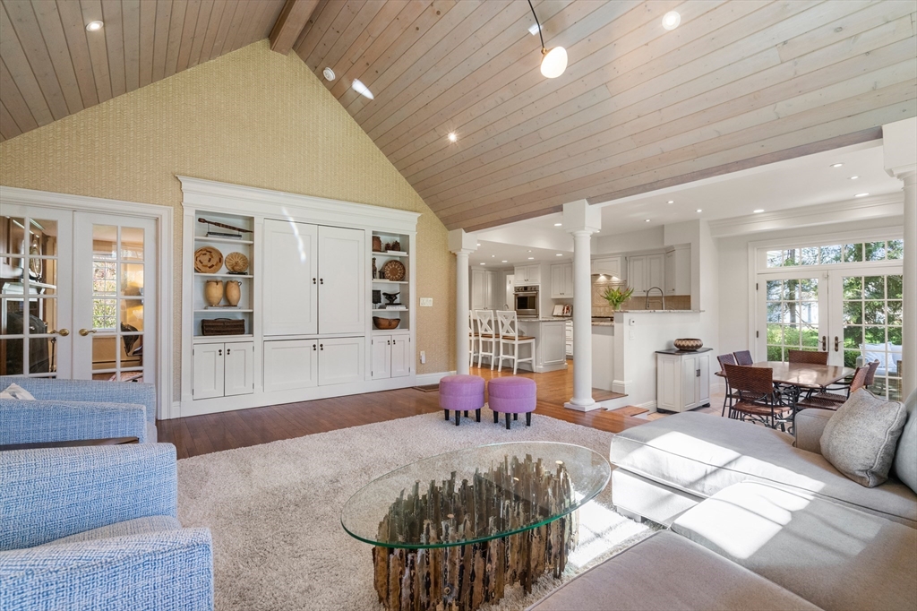 12 Darvell Dr