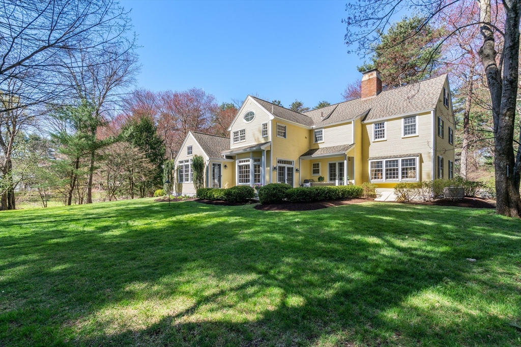 12 Darvell Dr
