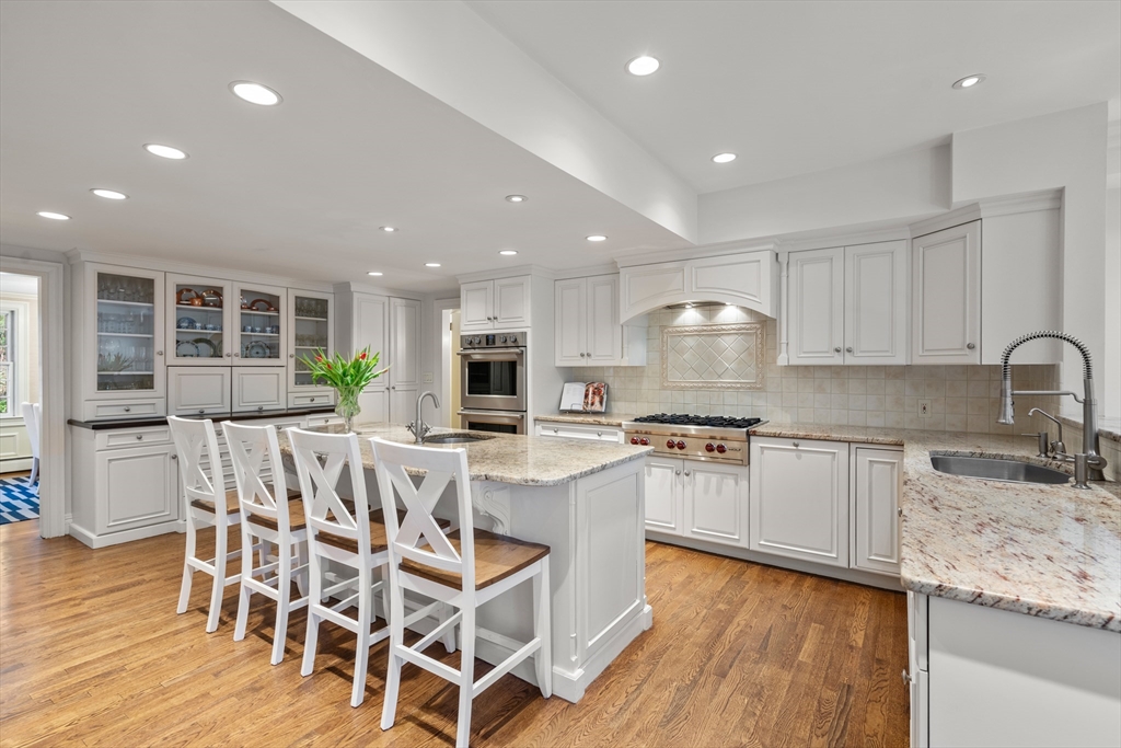 12 Darvell Dr