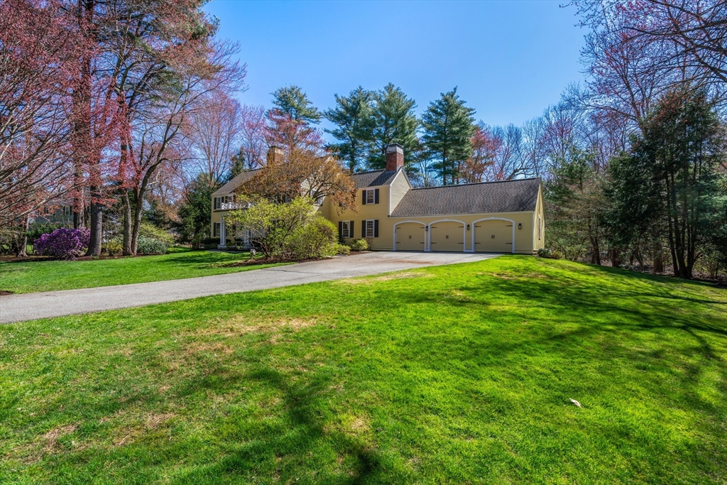 12 Darvell Dr