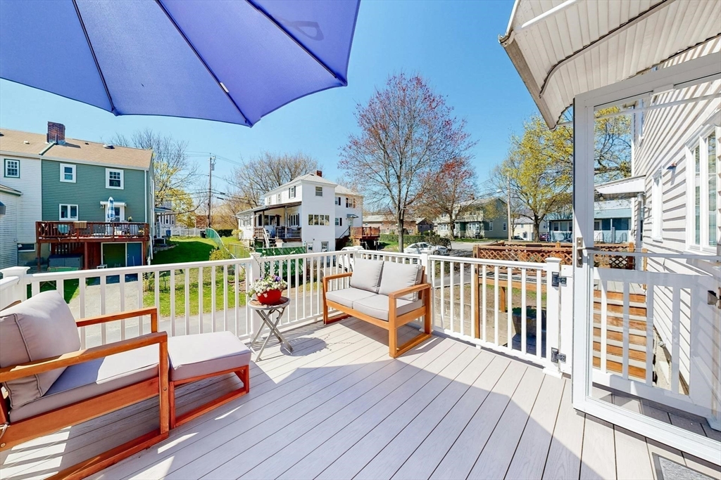 68 Silk St