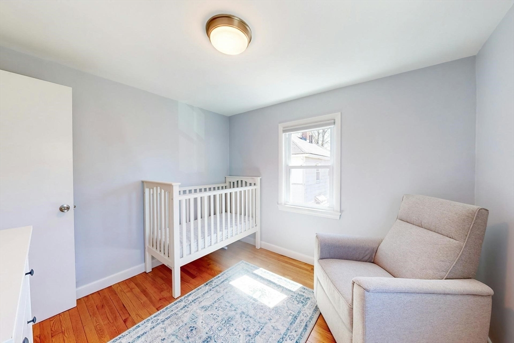 68 Silk St