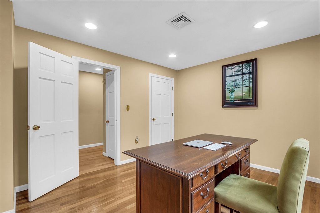1 Penbrook Cir