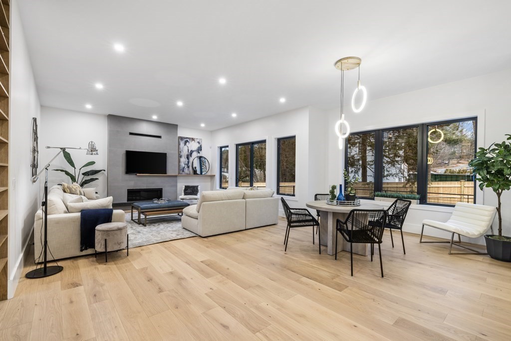 1 Revolutionary Road