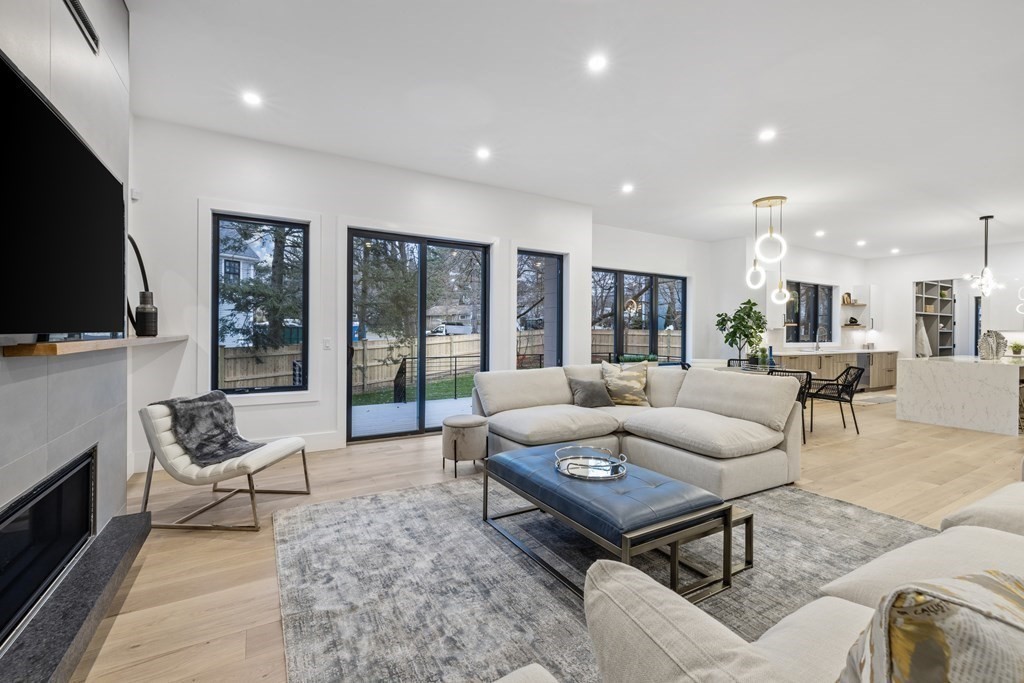 1 Revolutionary Road