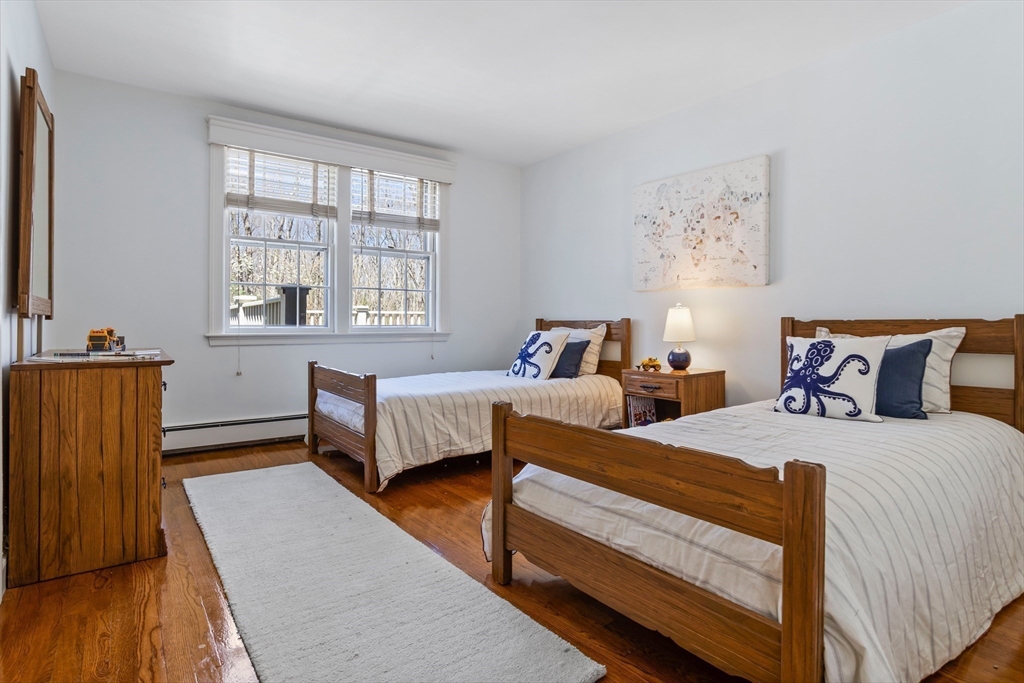 220 Old Pickard Rd
