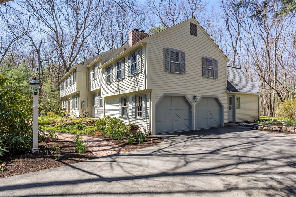 220 Old Pickard Rd